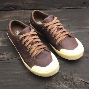 teva tennis shoes mens